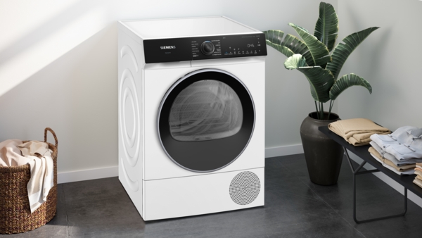 Siemens WQ46H2B0ES, secadora con bomba de calor, condensador autolimpiante, 9 kg, clase B, iQ500