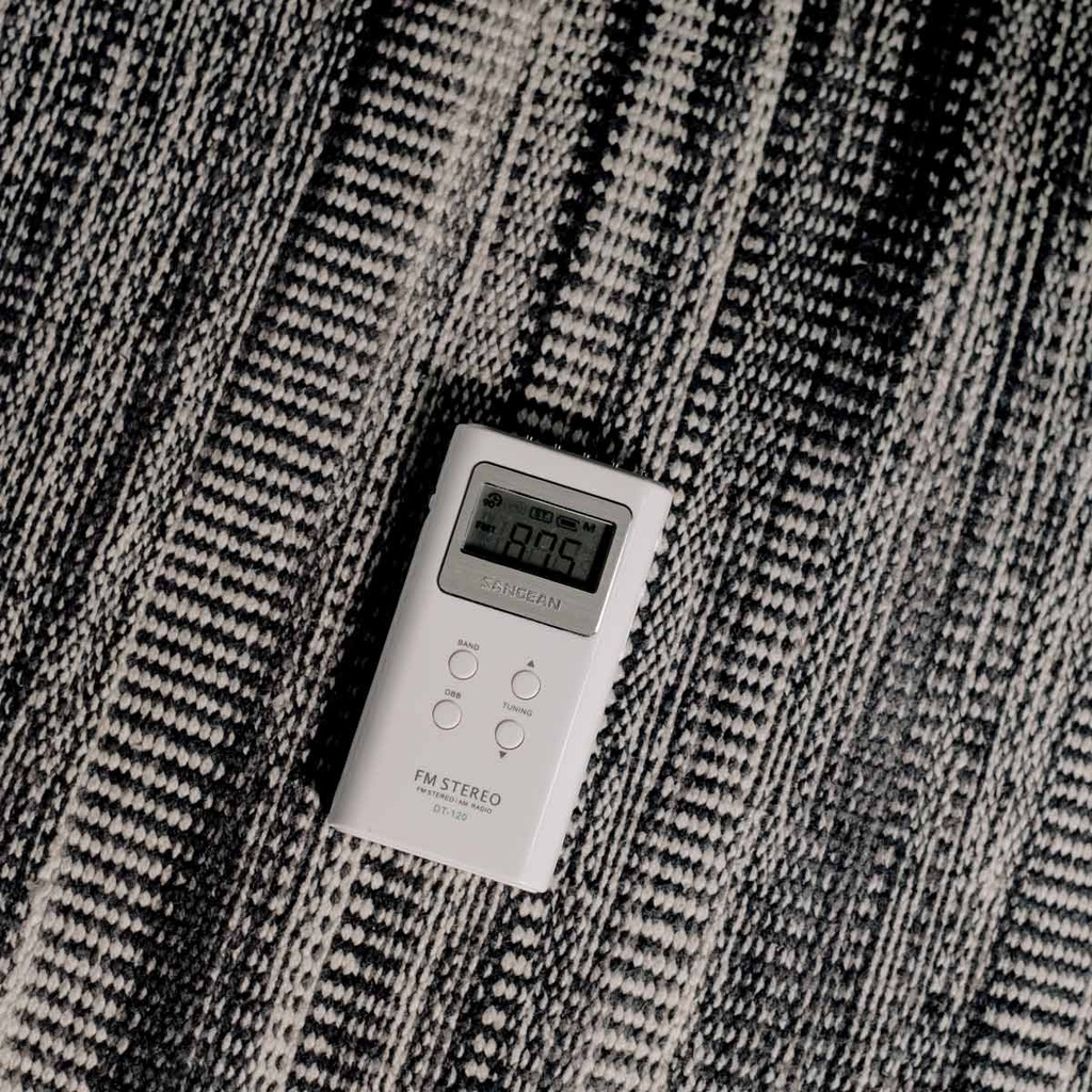 Sangean DT-120, radio portátil LCD, AM/FM