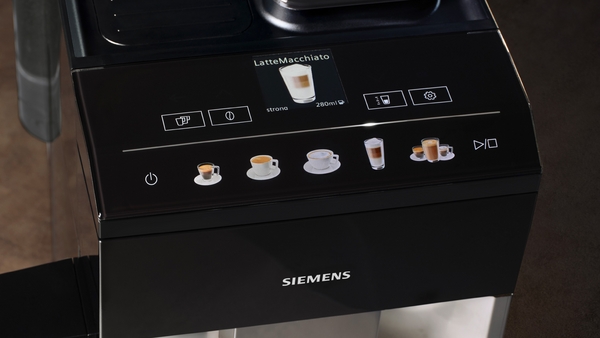 Siemens TQ513R01, cafetera superautomática, EQ500 integral, plateado claro, negro, depósito de agua extraíble