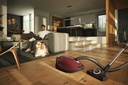 Miele Complete C3 Cat & Dog, aspirador de trineo con TurboCepillo y filtro anti-olor, ideal para los hogares con mascotas