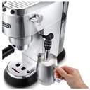 DeLonghi EC685.M, cafetera de bomba tradicional, Thermoblock, 2 tazas, color inox