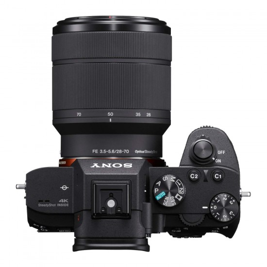 Alpha 7 III con sensor de imagen full-frame de 35 mm (Cuerpo + lente de zoom de 28-70 mm)