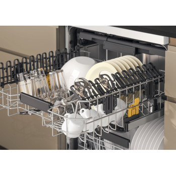 Whirlpool W7F HP33 A, lavavajillas libre instalación, 60cm, NaturalDry, blanco, clase D