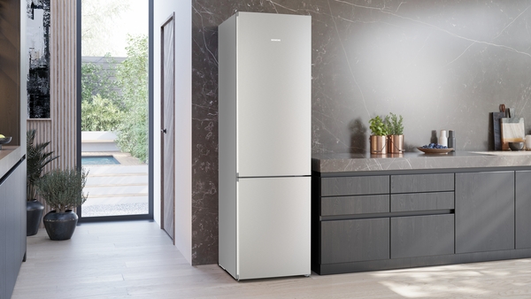 Siemens KG39N2IAG, frigorífico combi libre instalación, 203x60cm, Total noFrost, inox, iQ300, clase A