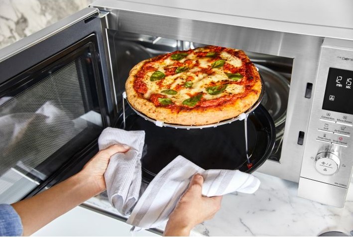 Panasonic NN-CD88, microondas con función horno y Airfryer, 1300W, 34L, inox