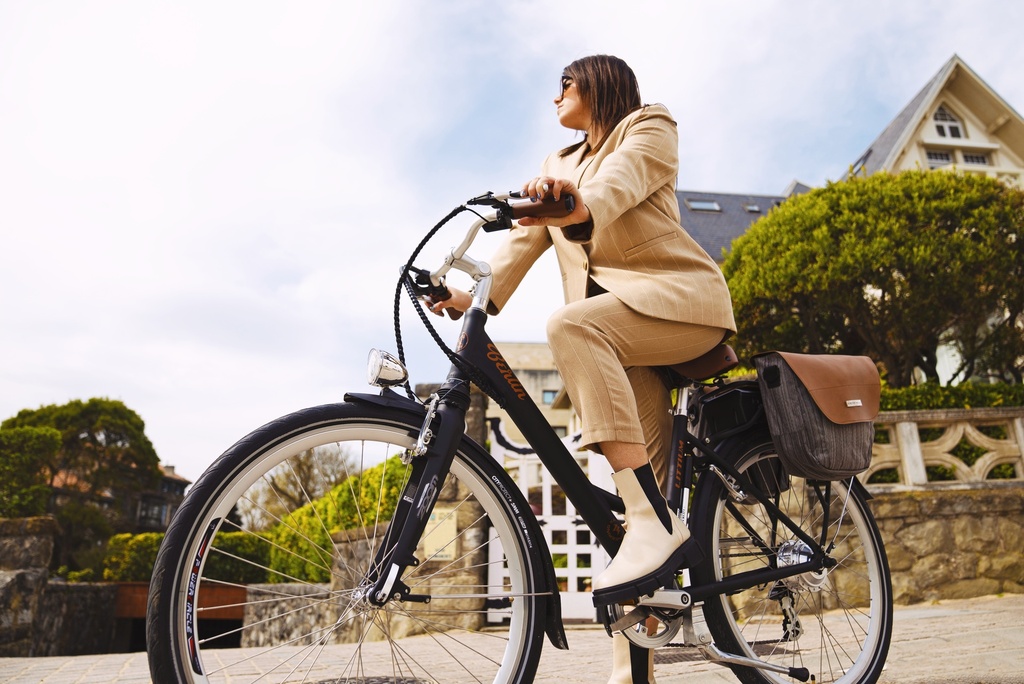 BICICLETA ELÉCTRICA BERLÍN CLASSIC 14 LITTIUM