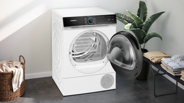 SECADORA SIEMENS WQ46B2C0ES, gama alta iQ700, 9KG, Bomba de calor, Clase A - 10% eficiencia energética, aporte de vapor SmartFinish