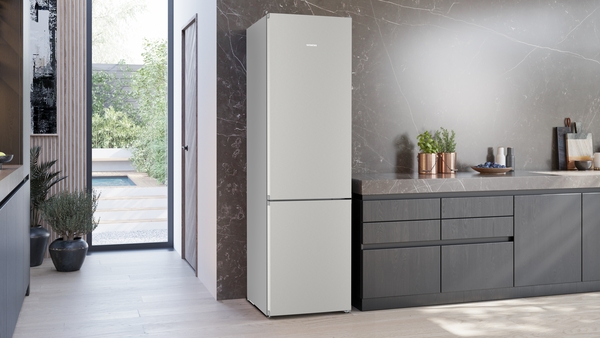 Siemens KG39N2ICF,  Frigorífico combinado de libre instalación, inox , 203 x 60 cm, IQ300