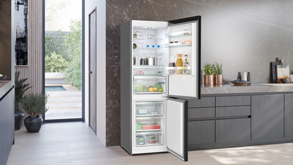 Siemens KG36NXXBF, Frigorífico combinado de libre instalación, Black inox , not frost, 186 x 60 cm, IQ300
