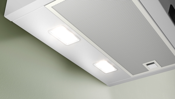 Bosch DWK67FN20, Campana decorativa inclinada, cristal blanco, serie 4