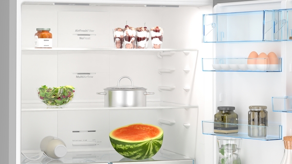 Bosch KGN86VIEA,  Frigorífico combi , 2 puertas, No Frost, 186 x 86 cm, Inox, Serie 4