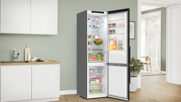 Bosch KGN39OXBT, Frigorífico combi , 2 puertas, No Frost, 203 x 60 cm, Inox, Serie 4