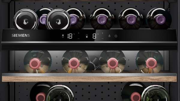 Siemens KU21WAHG0, vinoteca integrable, puerta de cristal, 32 x 60cm, iQ500, clase G